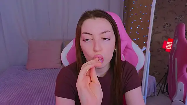 Snapshot of Ann_moon__ chatting on 13, 3, 2025 Ann moon online show from 13, 3, 2025