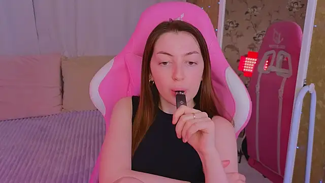 Snapshot of Ann_moon__ chatting on 15, 3, 2025 Ann moon online show from 15, 3, 2025