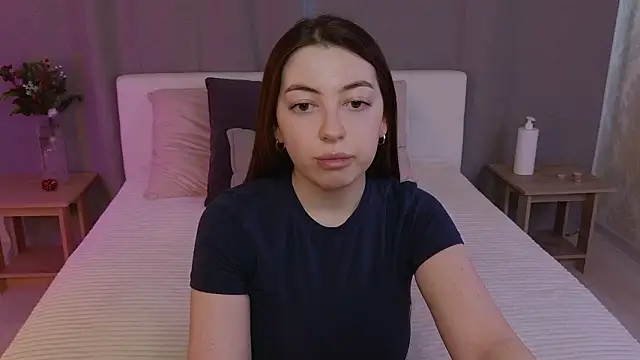 Snapshot of Ann_moon__ chatting on 18, 3, 2026 Ann moon online show from 18, 3, 2026