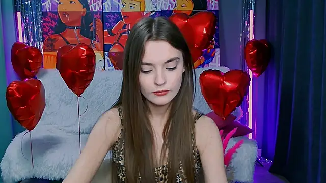 Snapshot of RayWillliams chatting on 11, 3, 2025 RayWillliams online show from 11, 3, 2025