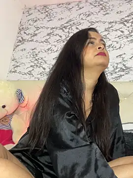 Snapshot of Lili__taylor chatting on 20, 11, 2025 Lili taylor online show from 20, 11, 2025