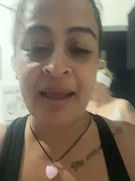 Snapshot of Lili__taylor chatting on 17, 12, 2025 Lili taylor online show from 17, 12, 2025