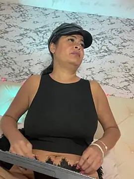 Snapshot of Lili__taylor chatting on 16, 1, 2026 Lili taylor online show from 16, 1, 2026