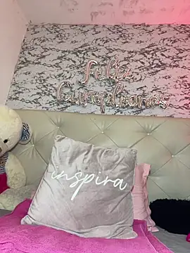 Snapshot of Lili__taylor chatting on 26, 2, 2026 Lili taylor online show from 26, 2, 2026