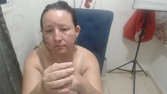 Yohis Kiut25 online show from 10, 7, 2026