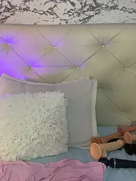 viktoria davis  online show from 18, 2, 2025