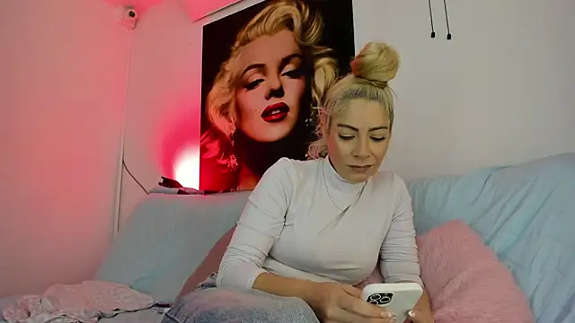 Snapshot of viktoria_davis_ chatting on 14, 6, 2026 viktoria davis online show from 14, 6, 2026