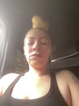 Snapshot of viktoria_davis_ chatting on 16, 6, 2026 viktoria davis online show from 16, 6, 2026