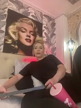 Snapshot of viktoria_davis_ chatting on 30, 6, 2026 viktoria davis online show from 30, 6, 2026