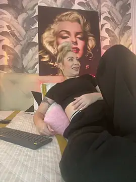 Snapshot of viktoria_davis_ chatting on 13, 7, 2026 viktoria davis online show from 13, 7, 2026