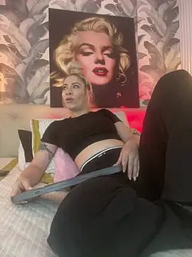 Snapshot of viktoria_davis_ chatting on 14, 7, 2026 viktoria davis online show from 14, 7, 2026