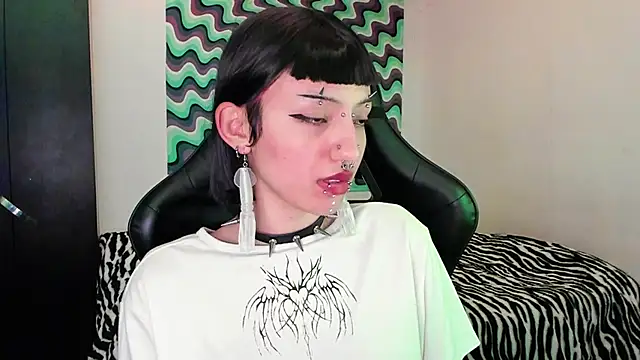 roxy toxic online show from 15, 3, 2025