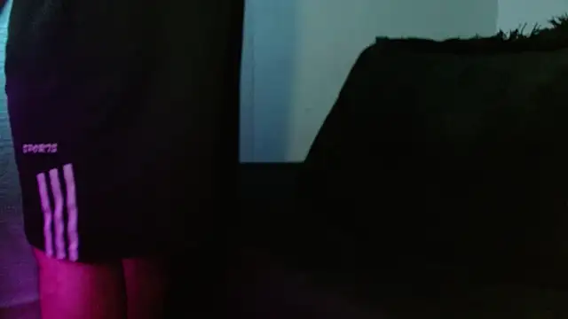 Snapshot of Lliam_2 chatting on 9, 9, 2025 Lliam 2 online show from 9, 9, 2025