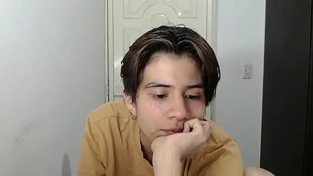 Snapshot of Dha_lia0 chatting on 26, 1, 2025 Dha lia0 online show from 26, 1, 2025