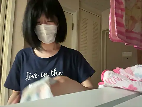 Snapshot of riri_riri_jp chatting on 7, 7, 2026 riri riri jp online show from 7, 7, 2026