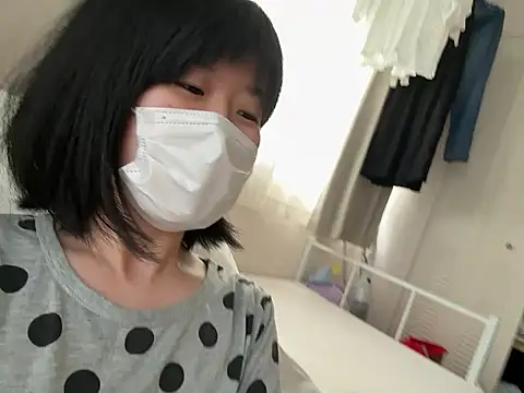 Snapshot of riri_riri_jp chatting on 18, 7, 2026 riri riri jp online show from 18, 7, 2026