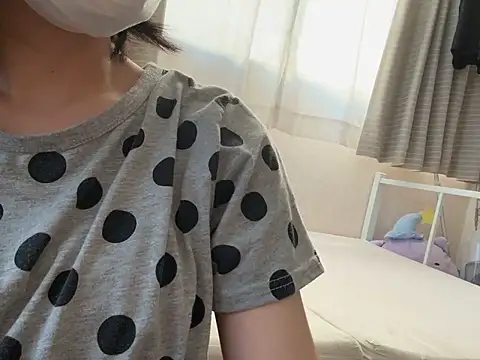 Snapshot of riri_riri_jp chatting on 19, 7, 2026 riri riri jp online show from 19, 7, 2026