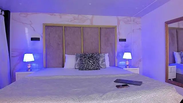 ValeriaOrtega online show from 14, 10, 2025