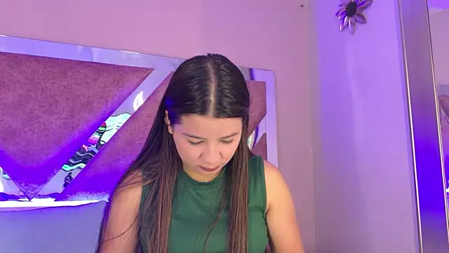 ValeriaOrtega online show from 7, 7, 2026