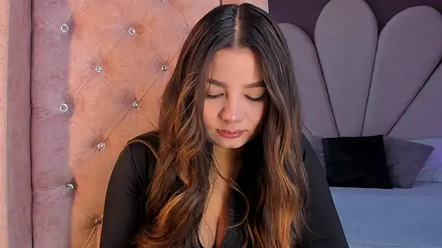 ValeriaOrtega online show from 17, 7, 2026