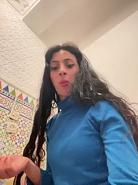 majdolin78 online show from 28, 2, 2025