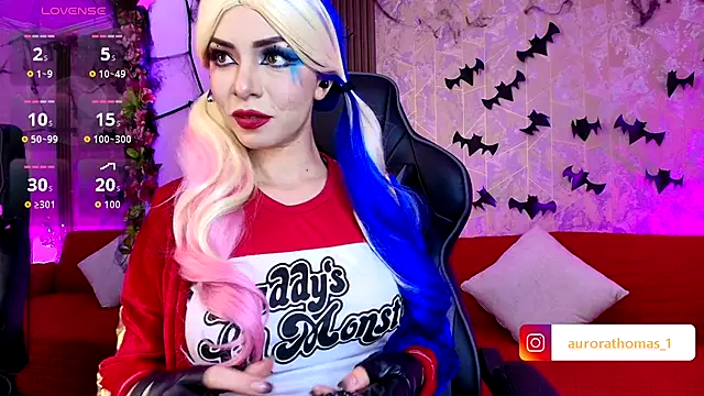 Aurora thomas  1 online show from 2, 11, 2025