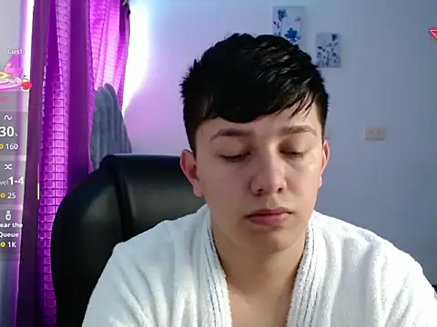 Snapshot of Alan_red chatting on 19, 9, 2025 Alan red online show from 19, 9, 2025