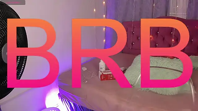 Lia little18 online show from 8, 2, 2025