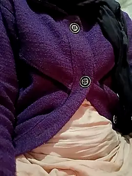 Snapshot of Sexy_Tanya69 chatting on 19, 12, 2025 Sexy Tanya69 online show from 19, 12, 2025