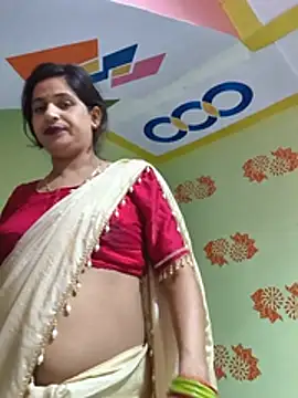 Snapshot of Bina_Bhanot chatting on 5, 8, 2026 Bina Bhanot online show from 5, 8, 2026