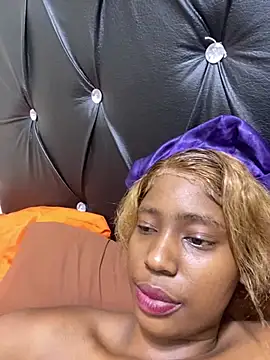 Snapshot of Spicey-CheekssX chatting on 29, 1, 2025 Spicey-CheekssX online show from 29, 1, 2025