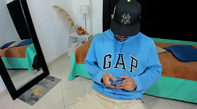 Snapshot of brad_usma chatting on 25, 2, 2025 brad usma online show from 25, 2, 2025