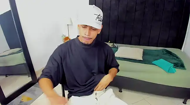 Snapshot of brad_usma chatting on 6, 3, 2025 brad usma online show from 6, 3, 2025