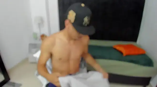 Snapshot of brad_usma chatting on 10, 3, 2025 brad usma online show from 10, 3, 2025