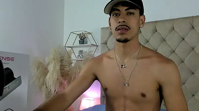 Snapshot of brad_usma chatting on 8, 9, 2025 brad usma online show from 8, 9, 2025