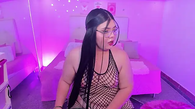 ScarlettDreamss7 online show from 10, 4, 2026