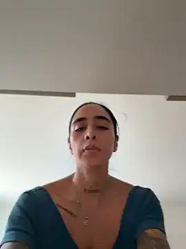 Snapshot of sophierooy22 chatting on 22, 6, 2026 sophierooy22 online show from 22, 6, 2026