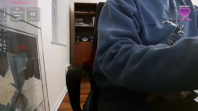 Snapshot of Prolapse_Pig chatting on 23, 2, 2025 Prolapse Pig online show from 23, 2, 2025