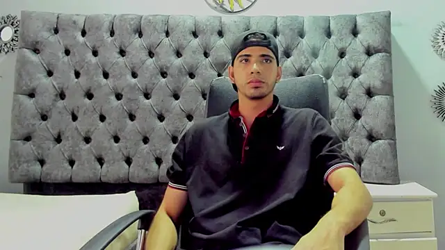 RYAN PATERSON online show from 22, 1, 2025