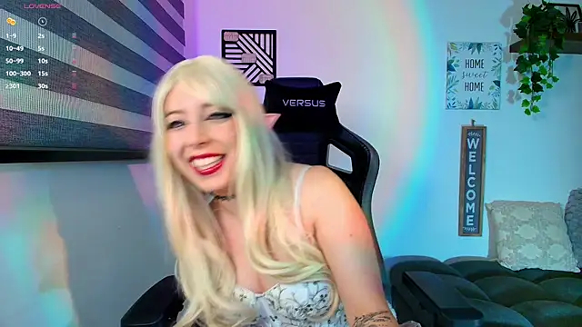 Snapshot of love_sharol_ chatting on 7, 2, 2025 love sharol  online show from 7, 2, 2025