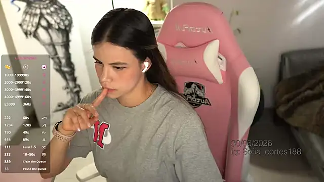 tatiana  cortes18 online show from 30, 6, 2026