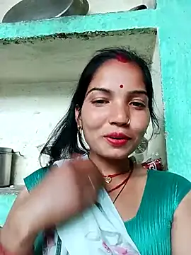 Snapshot of Bhuvi_Bedi chatting on 27, 2, 2025 Bhuvi Bedi online show from 27, 2, 2025