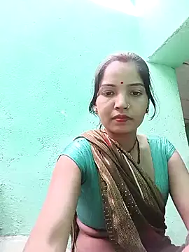 Snapshot of Bhuvi_Bedi chatting on 7, 3, 2025 Bhuvi Bedi online show from 7, 3, 2025