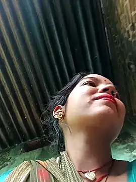 Snapshot of Bhuvi_Bedi chatting on 11, 3, 2025 Bhuvi Bedi online show from 11, 3, 2025