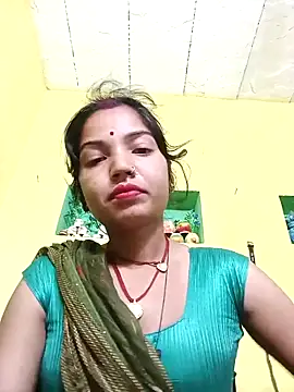 Snapshot of Bhuvi_Bedi chatting on 13, 3, 2025 Bhuvi Bedi online show from 13, 3, 2025