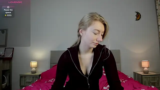 Snapshot of Rachel_Rut chatting on 8, 3, 2026 Rachel Rut online show from 8, 3, 2026