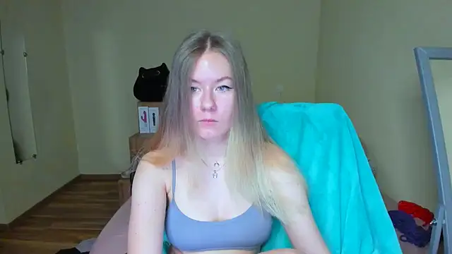 EmilyPaw online show from 21, 2, 2025