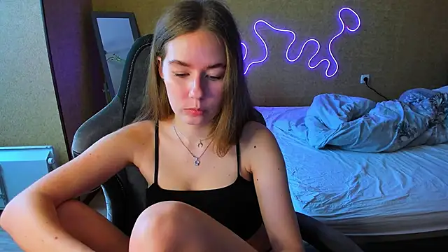 EmilyPaw online show from 3, 5, 2026
