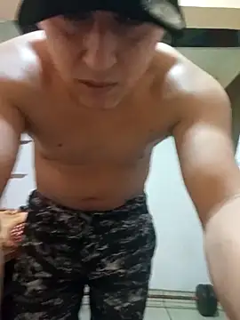 Snapshot of LuisMex1998 chatting on 7, 1, 2026 LuisMex1998 online show from 7, 1, 2026