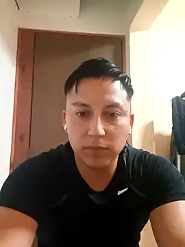 Snapshot of LuisMex1998 chatting on 8, 1, 2026 LuisMex1998 online show from 8, 1, 2026